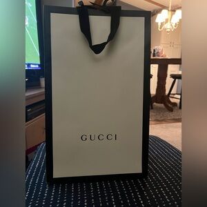 Gucci Shopping Bags